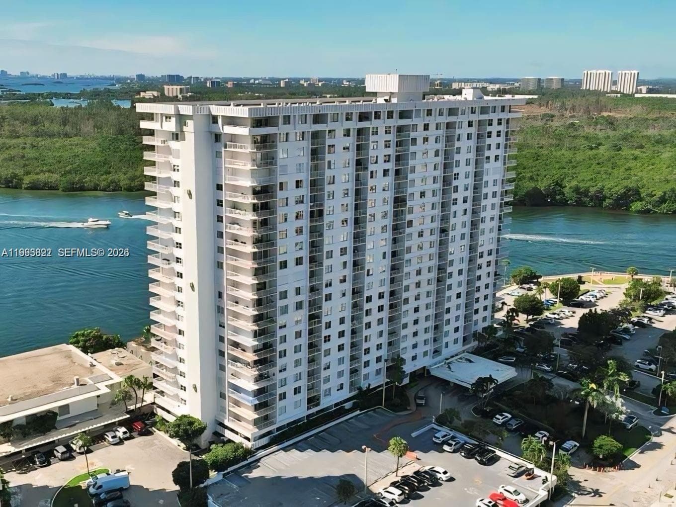 500 Bayview Dr # 325, Sunny Isles Beach FL 33160 — 14