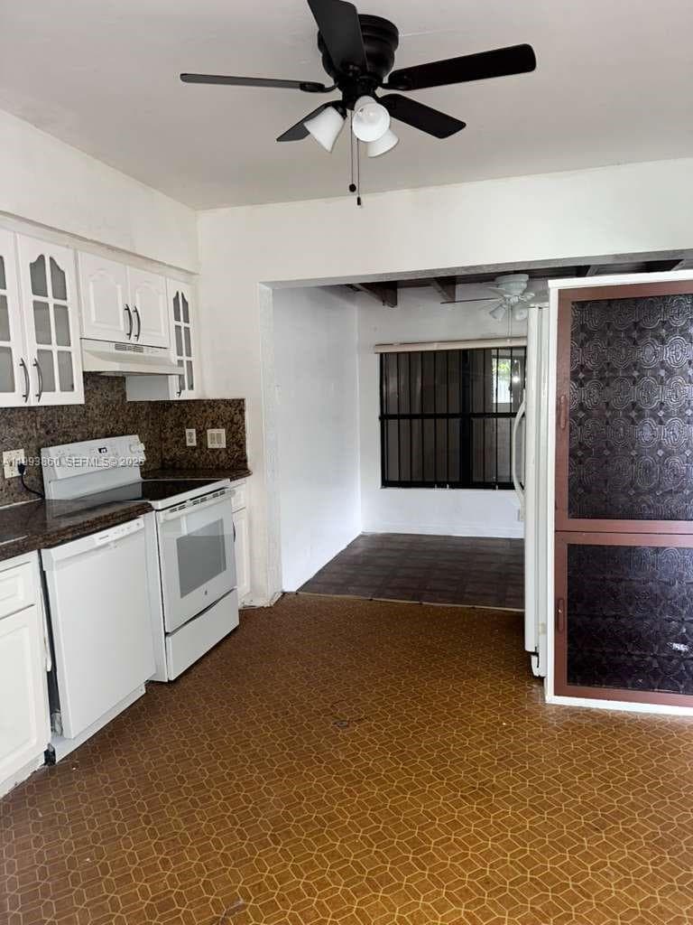 576 NW 147th St # 576, Miami FL 33168 — 9