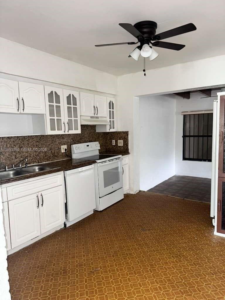 576 NW 147th St # 576, Miami FL 33168 — 11