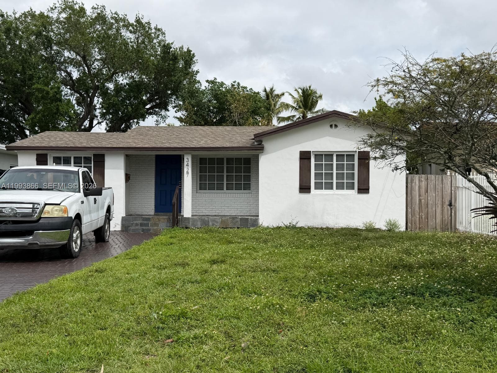 3427 SW 64th Ave, Miami FL 33155 — 2