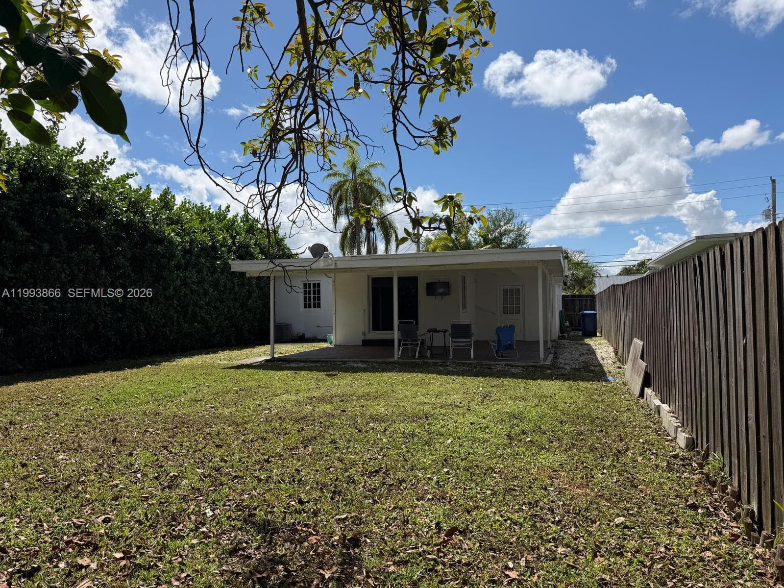 3427 SW 64th Ave, Miami FL 33155 — 18