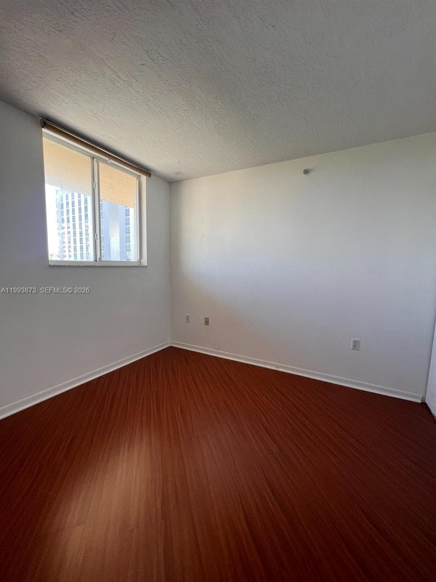 102 SW 6th ave # 508, Miami FL 33130 — 23