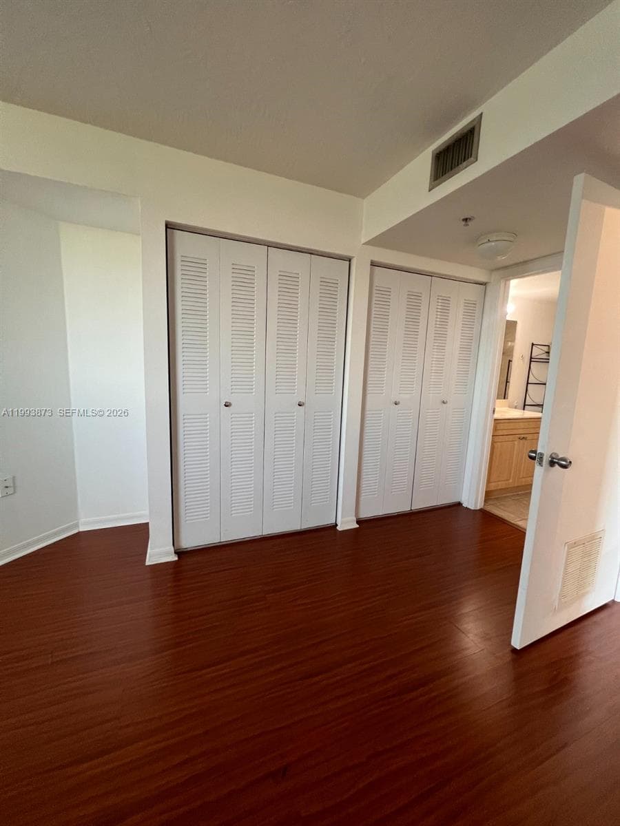 102 SW 6th ave # 508, Miami FL 33130 — 26