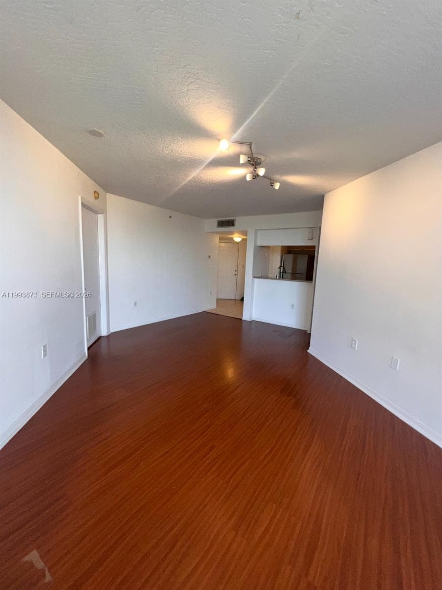 102 SW 6th ave # 508, Miami FL 33130 — 11