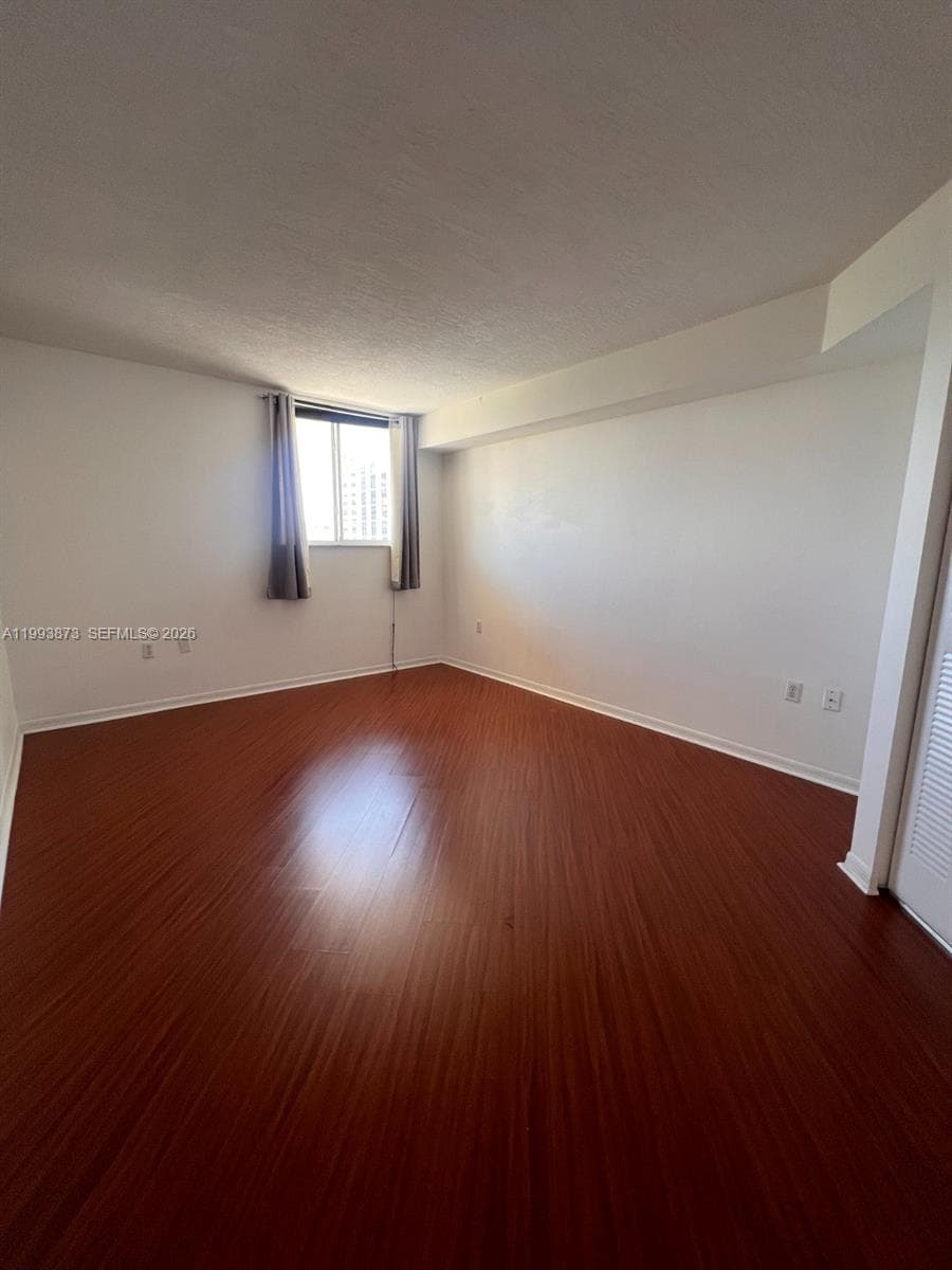 102 SW 6th ave # 508, Miami FL 33130 — 21