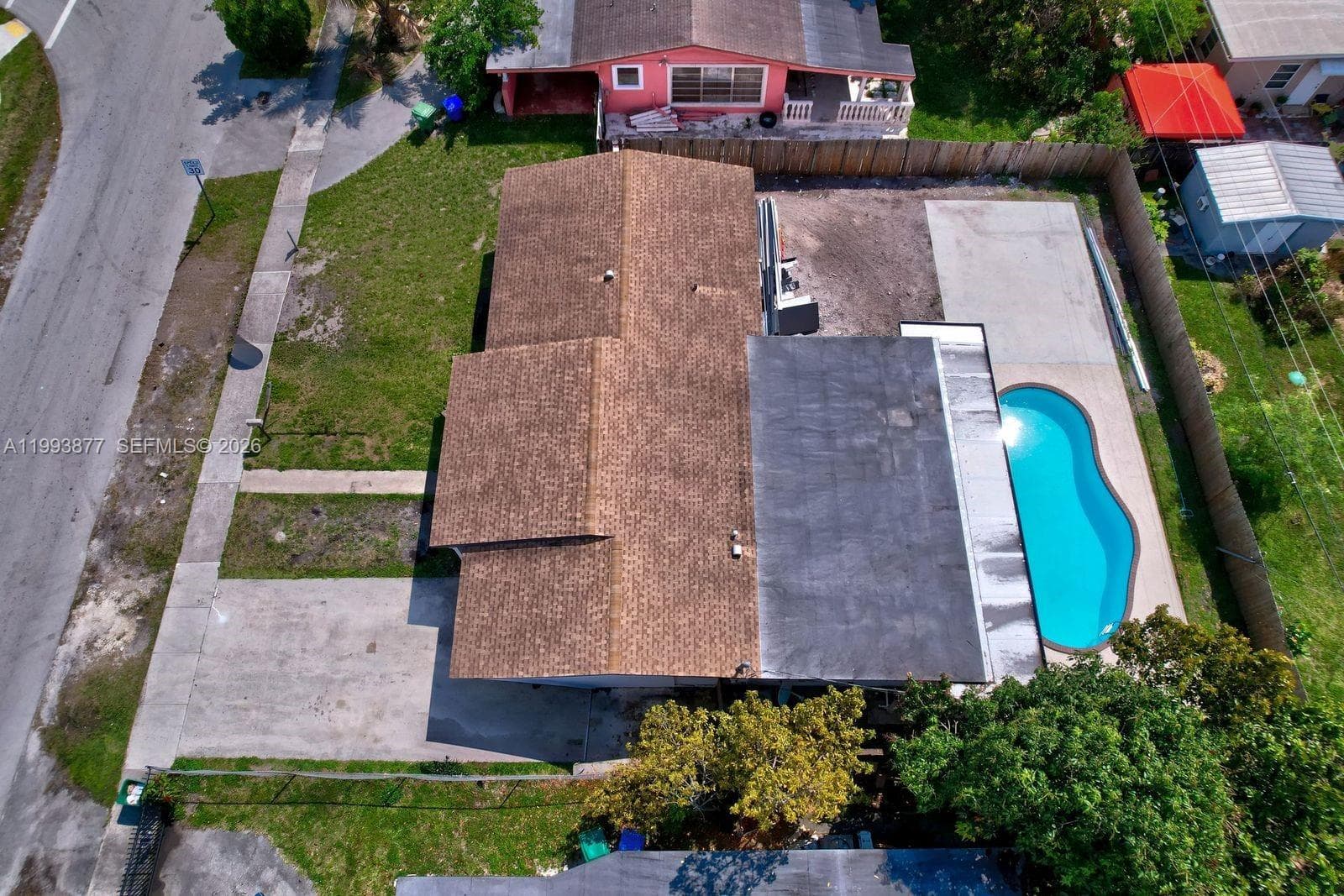 330 NW 195th Ter, Miami Gardens FL 33169 — 40