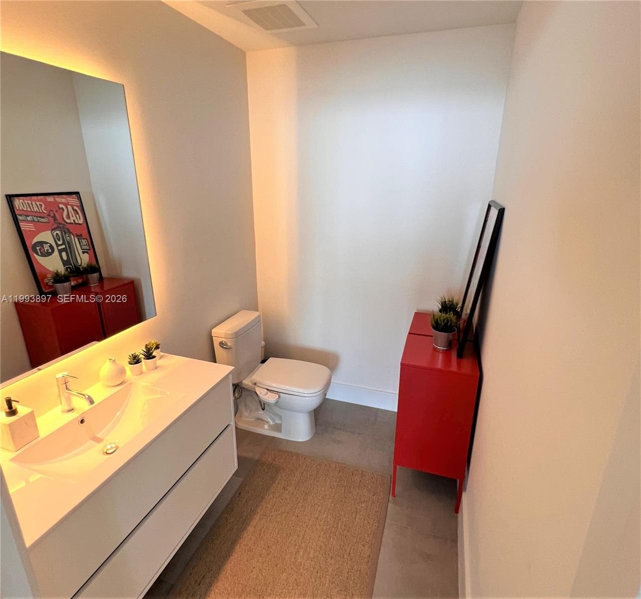 2900 NE 7th Ave # 2204, Miami FL 33137 — 14