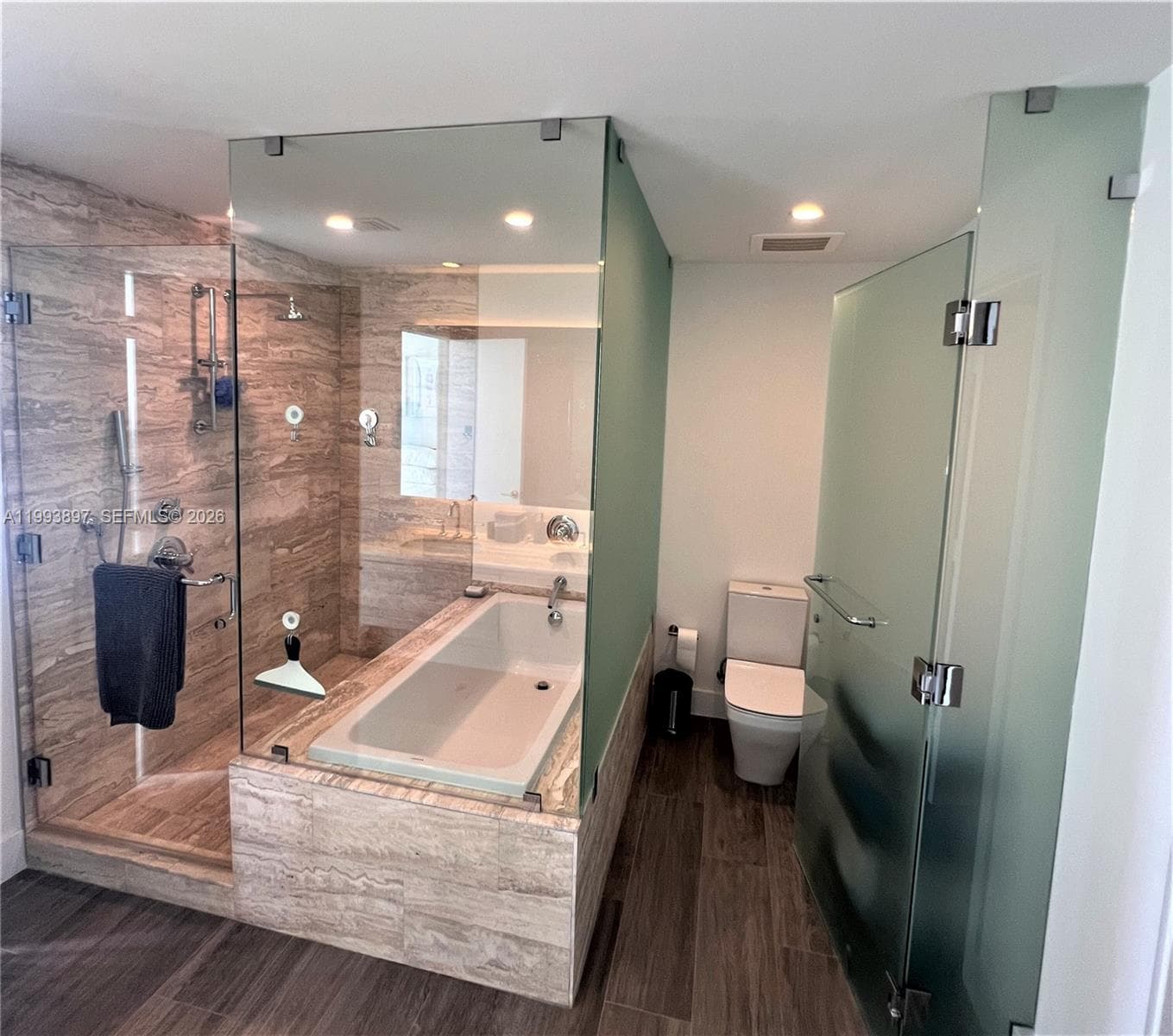 2900 NE 7th Ave # 2204, Miami FL 33137 — 8