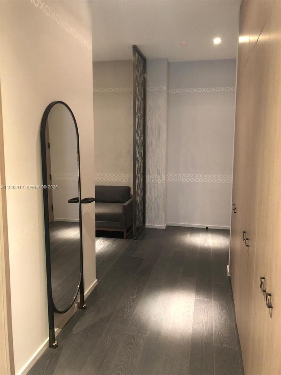 801 S Miami Ave # 412, Miami FL 33131 — 6