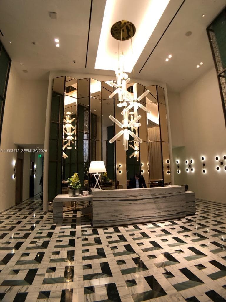 801 S Miami Ave # 412, Miami FL 33131 — 25
