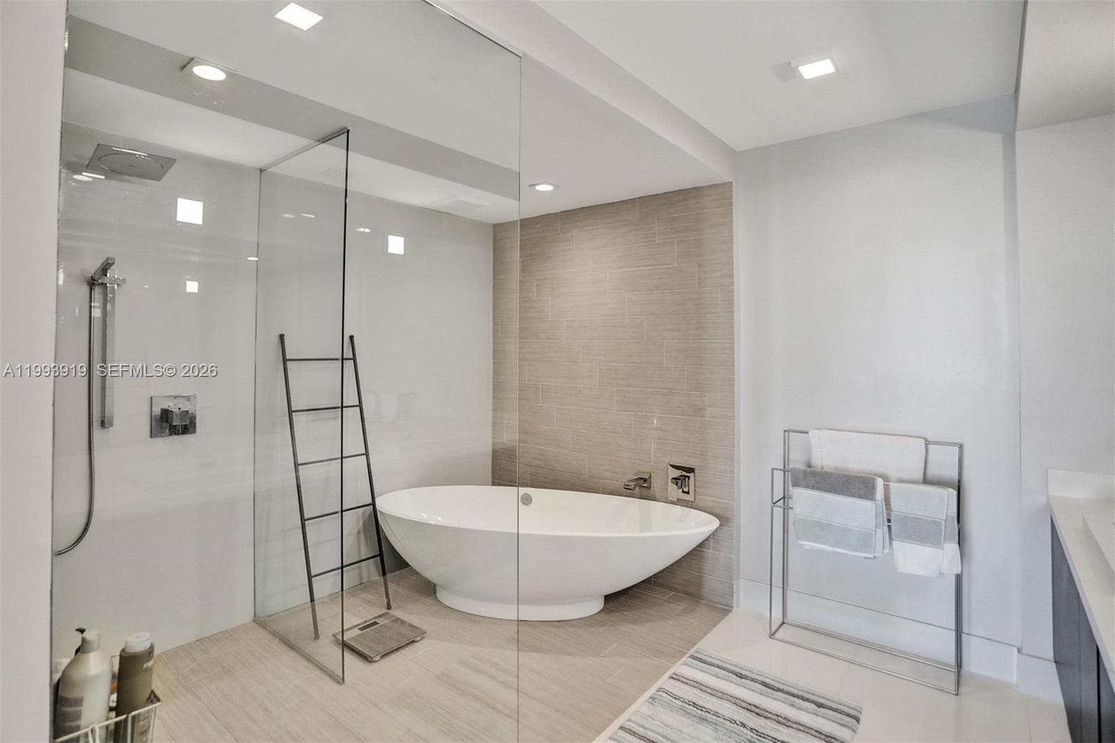 300 Sunny Isles Blvd # 903, Sunny Isles Beach FL 33160 — 30
