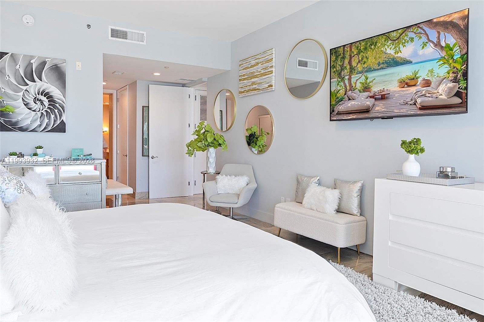100 S Pointe Dr # 506, Miami Beach FL 33139 — 16