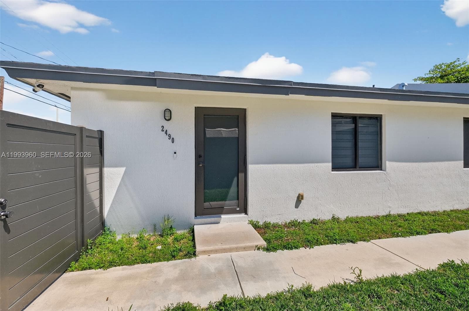 2492 SW 44th Street # 2492, Miami FL 33142 — 3