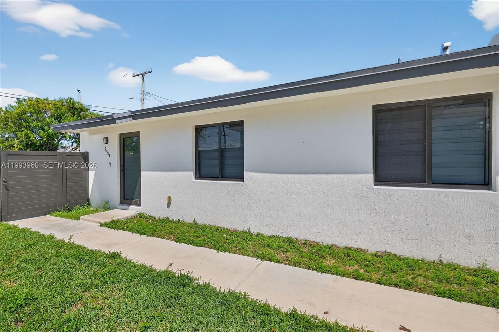 2492 SW 44th Street # 2492, Miami FL 33142 — 5