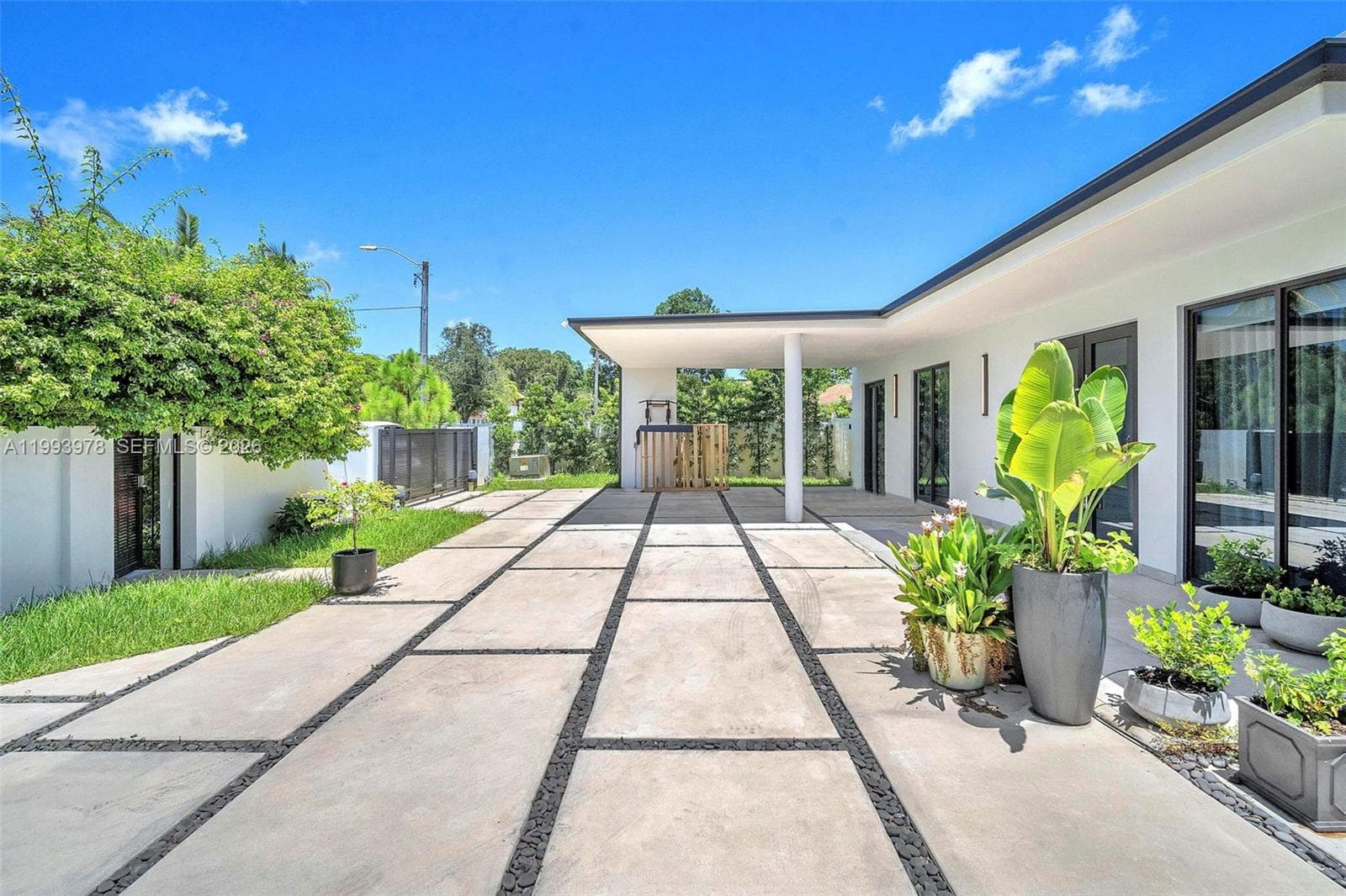 46 NE 162nd St, Miami FL 33162 — 43