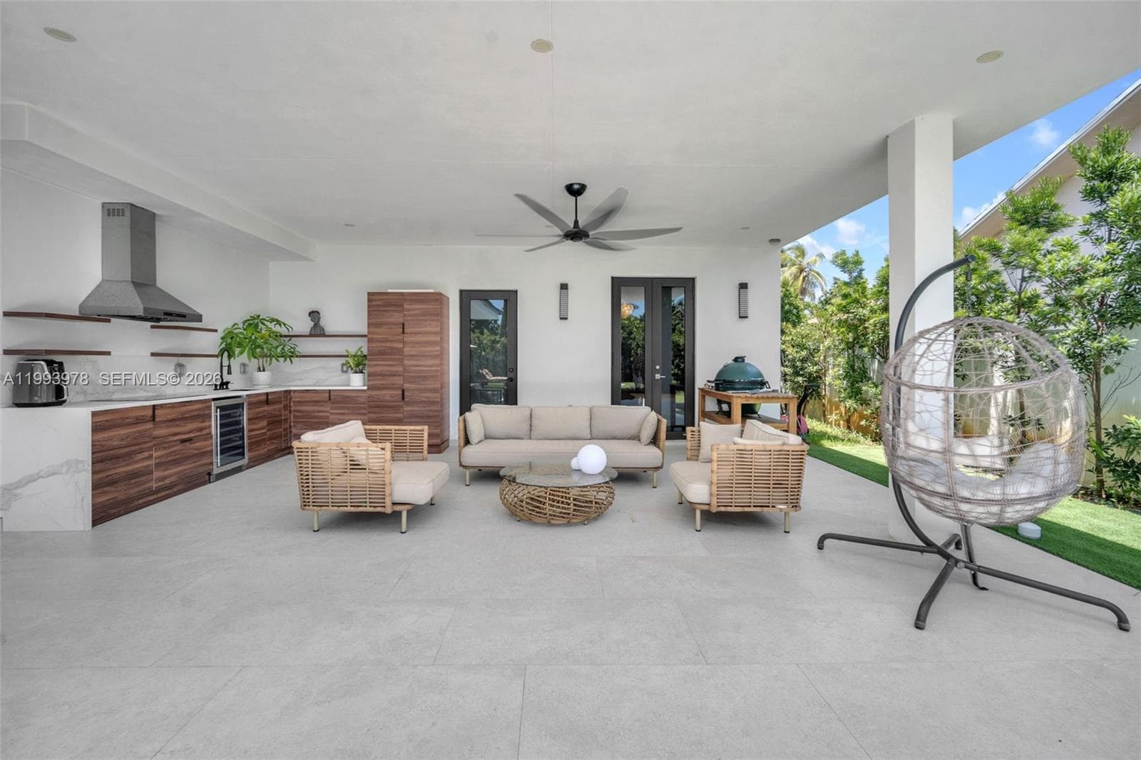 46 NE 162nd St, Miami FL 33162 — 15