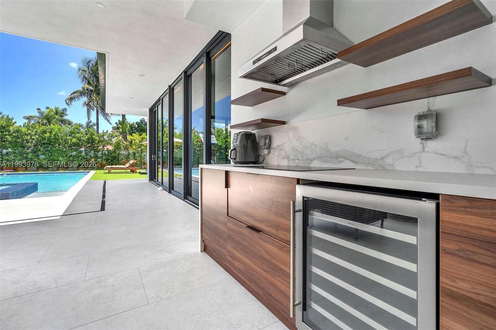 46 NE 162nd St, Miami FL 33162 — 11