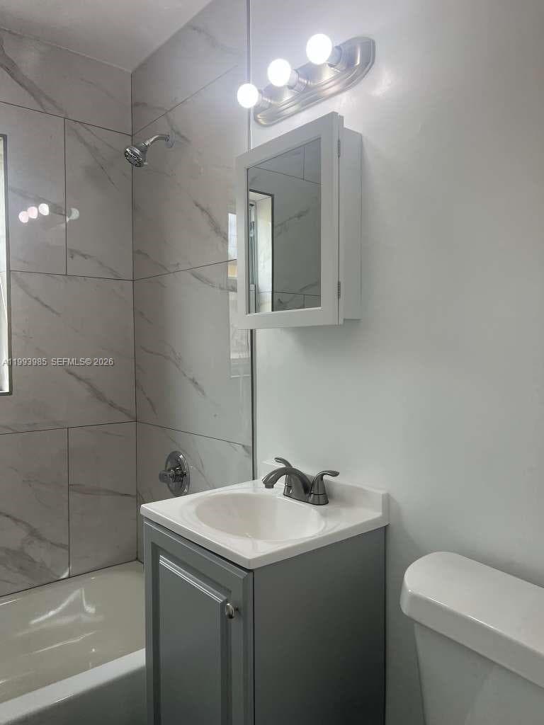 1281 NW 60th St # 5, Miami FL 33142 — 19