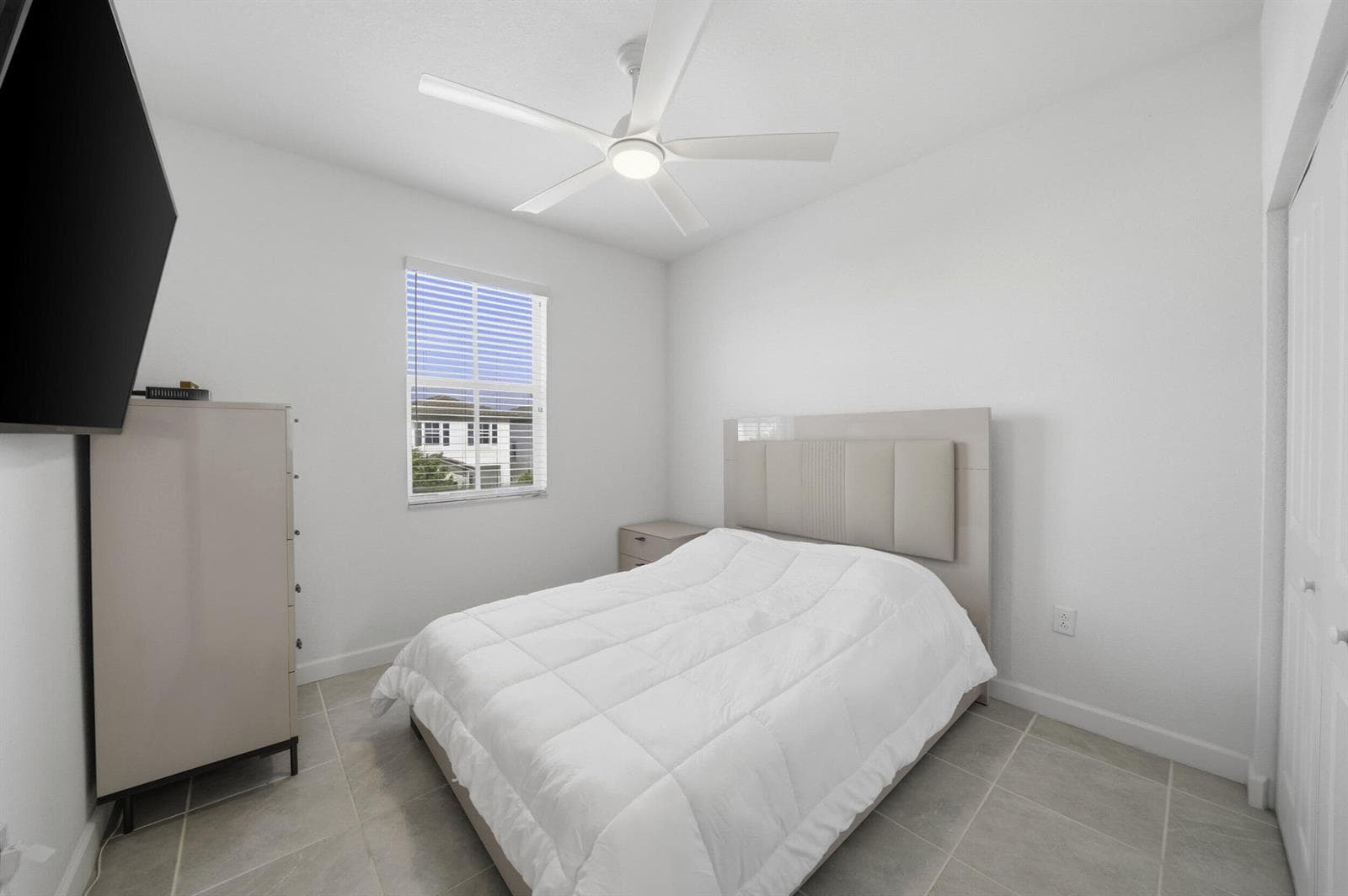 2324 NW 130th Street, Miami FL 33167 — 17