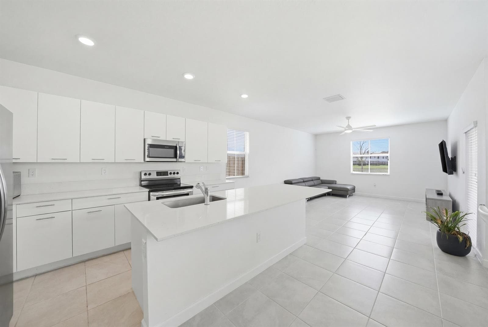 2324 NW 130th Street, Miami FL 33167 — 4
