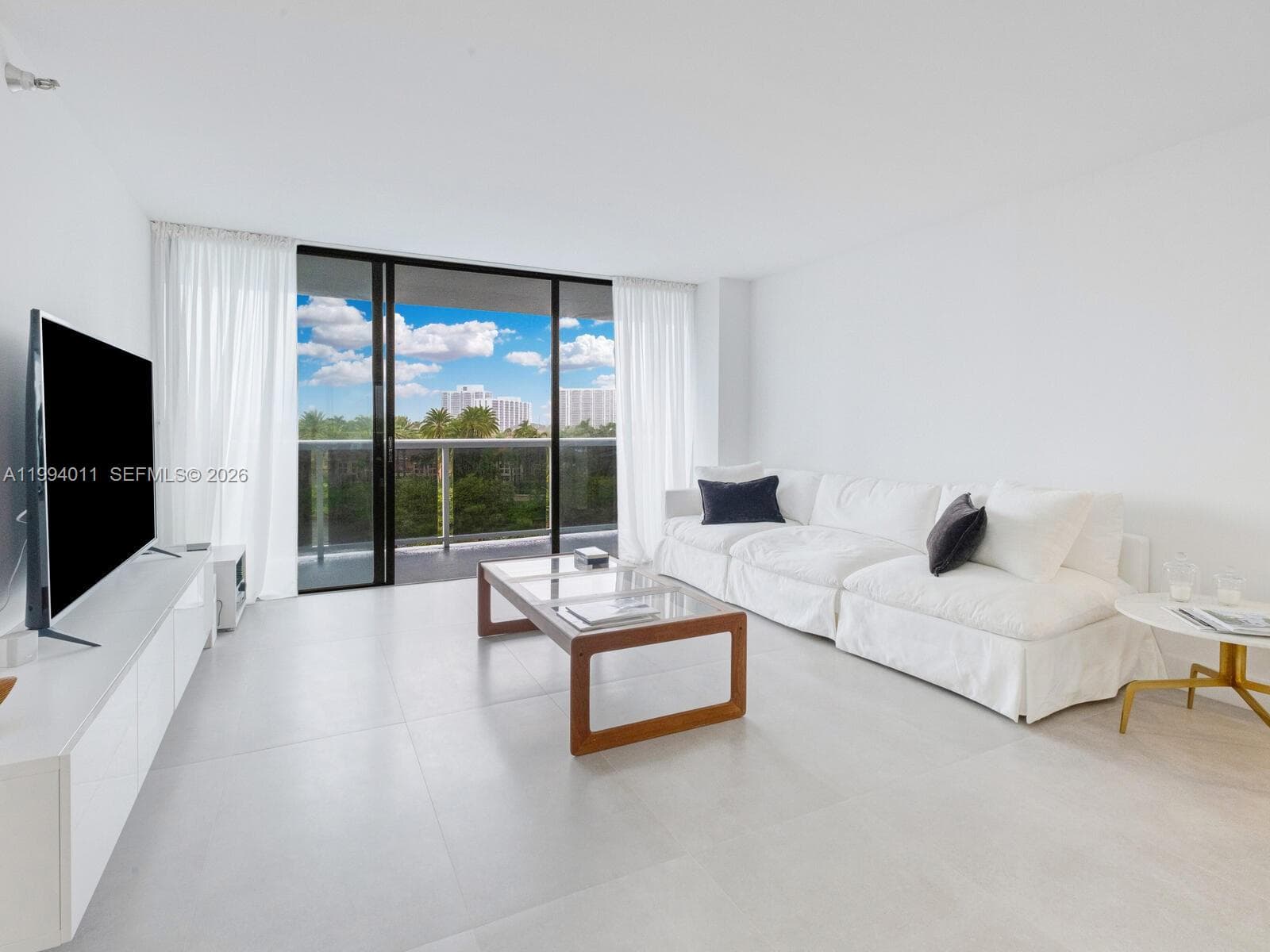 20505 E Country Club Dr # 531, Aventura FL 33180 — 3