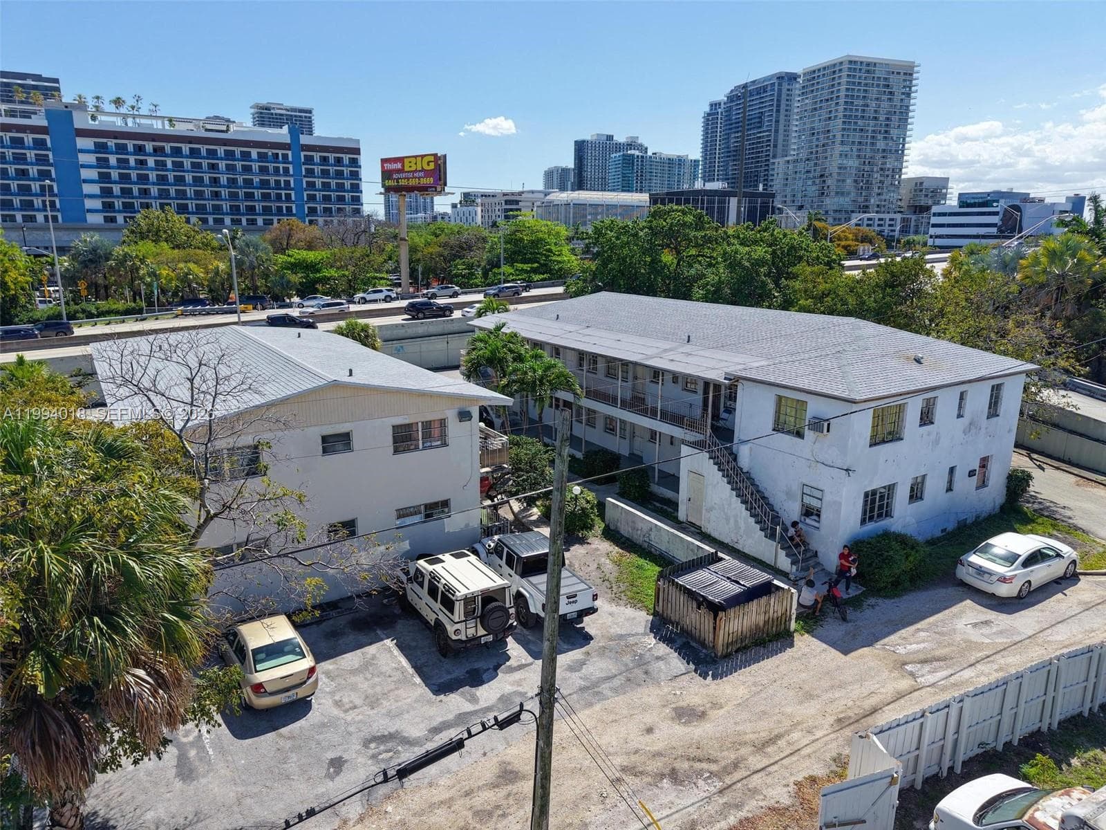 433 NE 37th St, Miami FL 33137 — 9