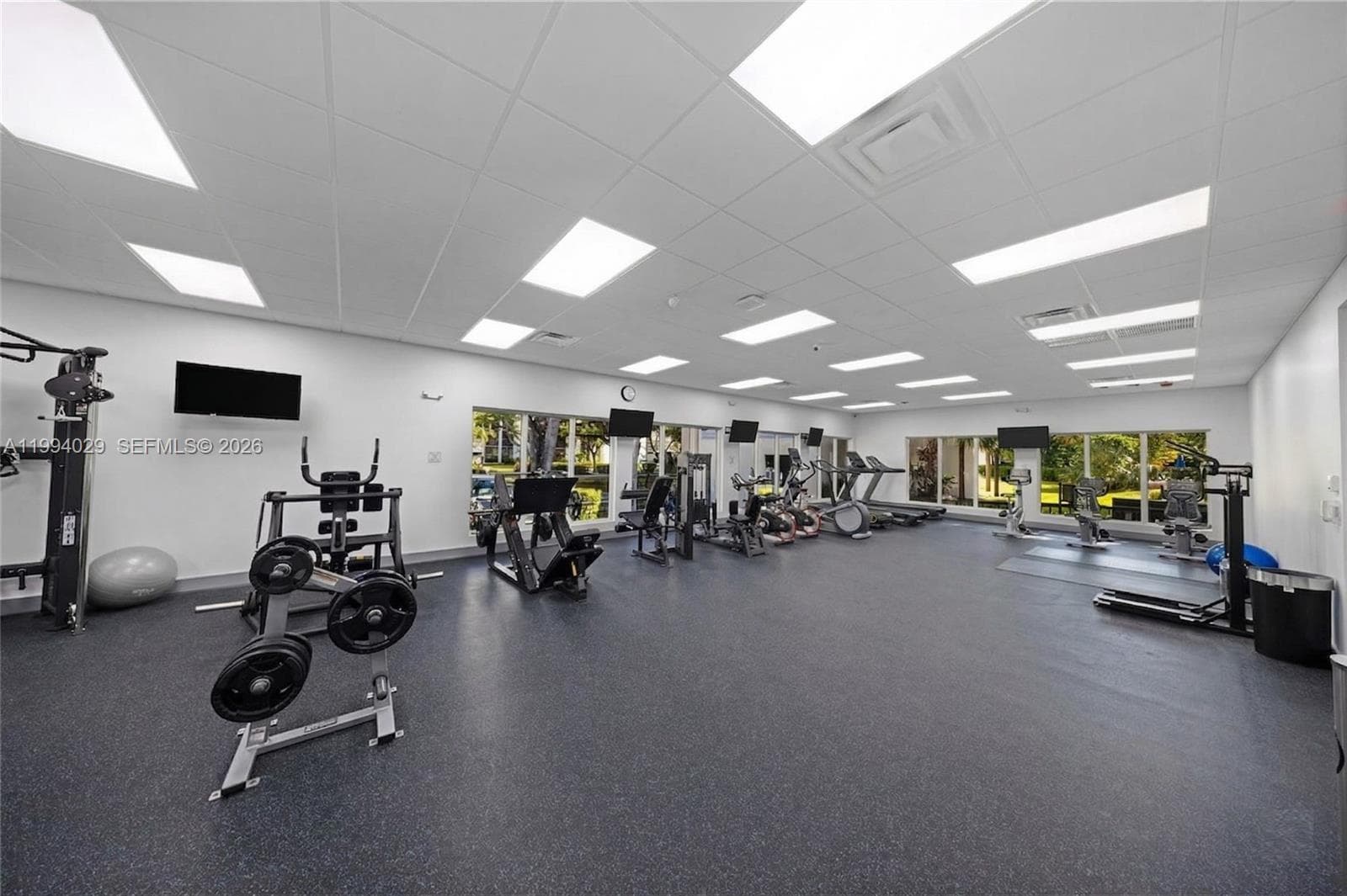 17011 N Bay Rd # 503, Sunny Isles Beach FL 33160 — 32