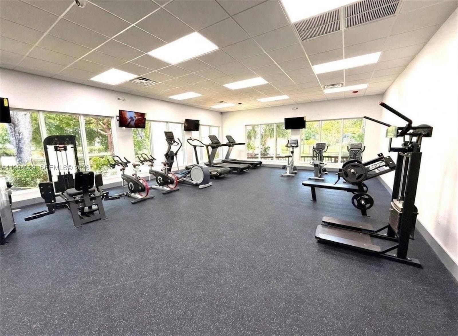 17011 N Bay Rd # 503, Sunny Isles Beach FL 33160 — 30