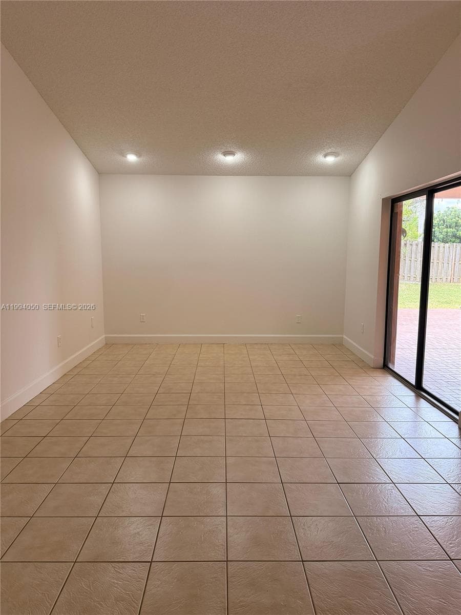 14729 SW 53rd Ter, Miami FL 33185 — 3