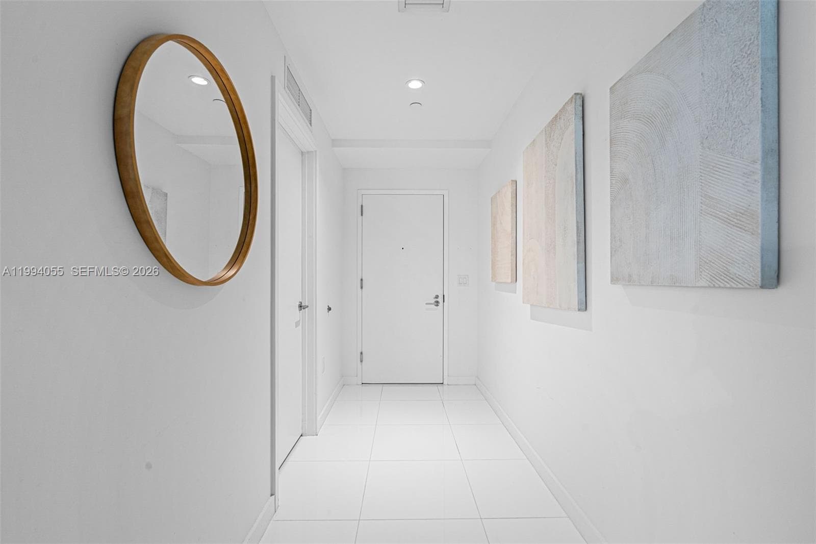 851 NE 1st Ave # 1205, Miami FL 33132 — 7
