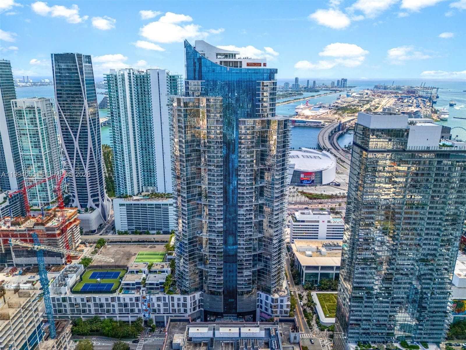 851 NE 1st Ave # 1205, Miami FL 33132 — 1
