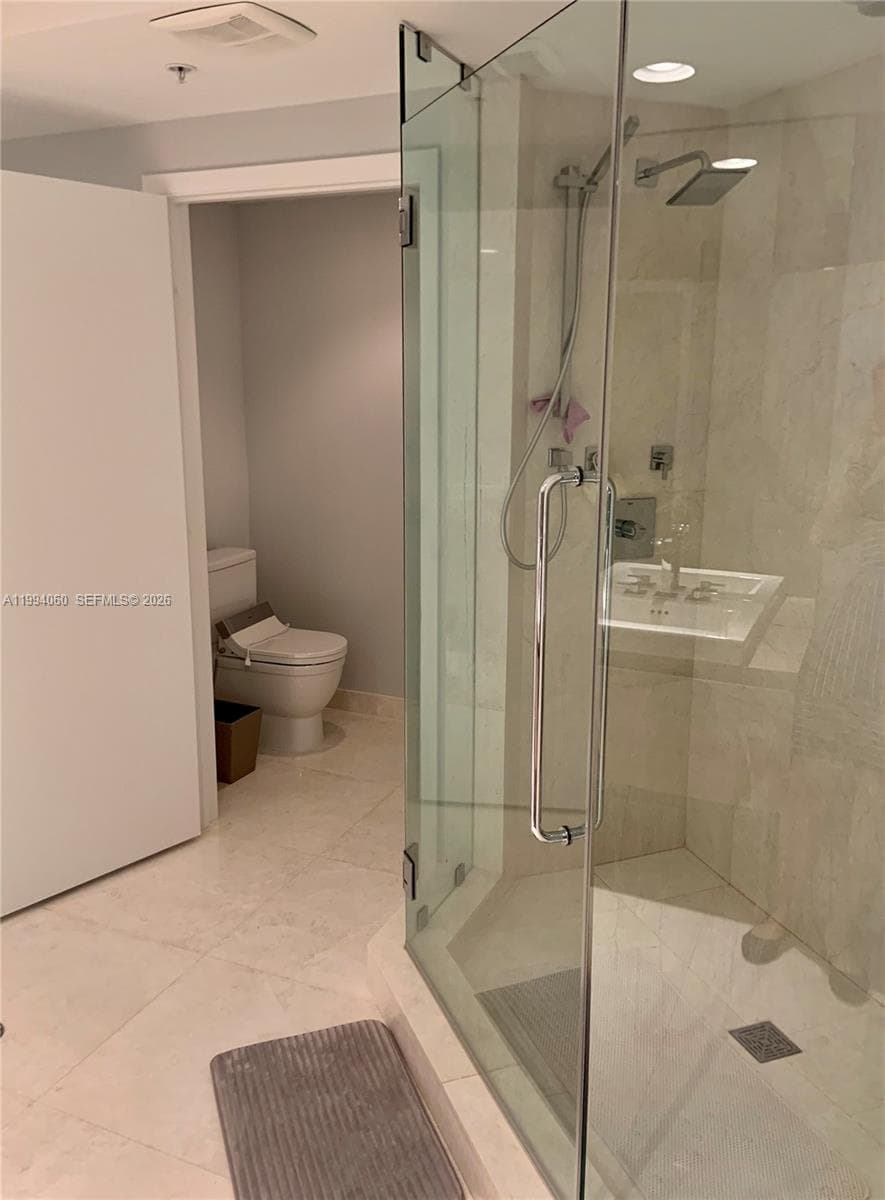 17301 Biscayne Blvd # 1602, North Miami Beach FL 33160 — 16
