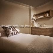 17301 Biscayne Blvd # 1602, North Miami Beach FL 33160 — 33