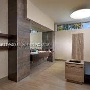 17301 Biscayne Blvd # 1602, North Miami Beach FL 33160 — 35