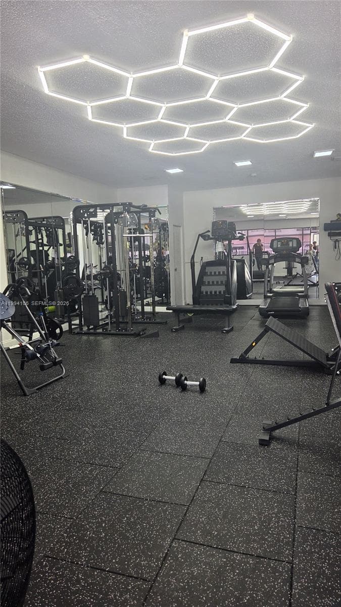 8075 NW 7th St # 401, Miami FL 33126 — 16