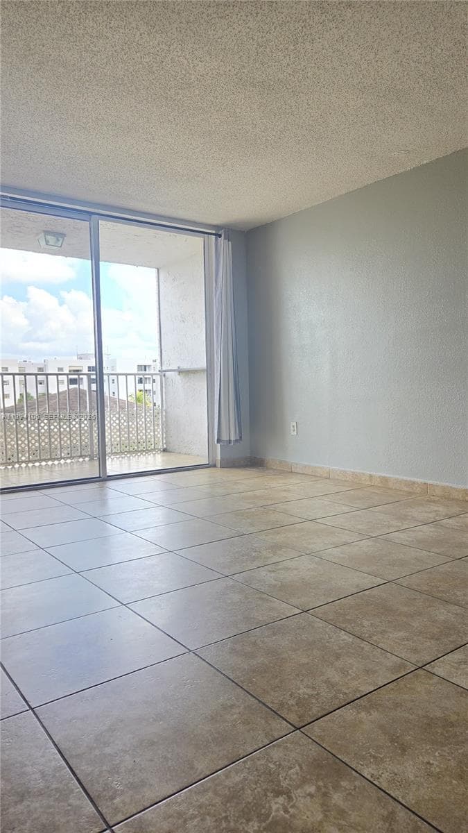8075 NW 7th St # 401, Miami FL 33126 — 24