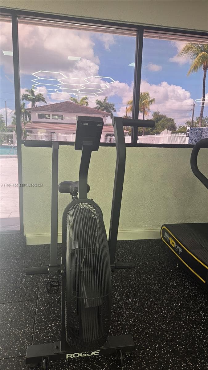 8075 NW 7th St # 401, Miami FL 33126 — 18