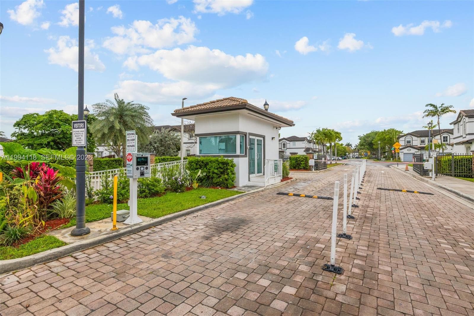 11507 NW 77th St, Doral FL 33178 — 2