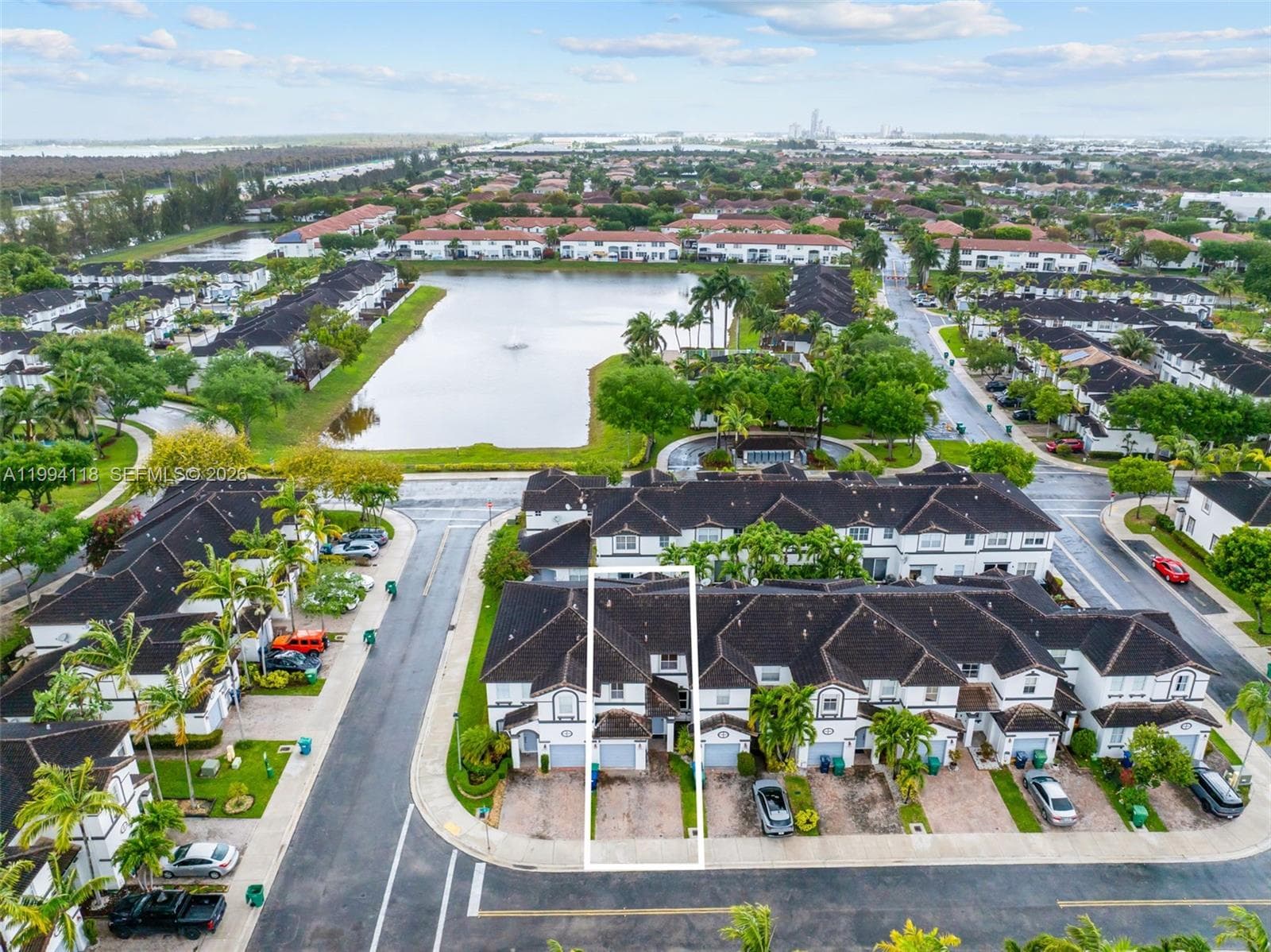 11507 NW 77th St, Doral FL 33178 — 54