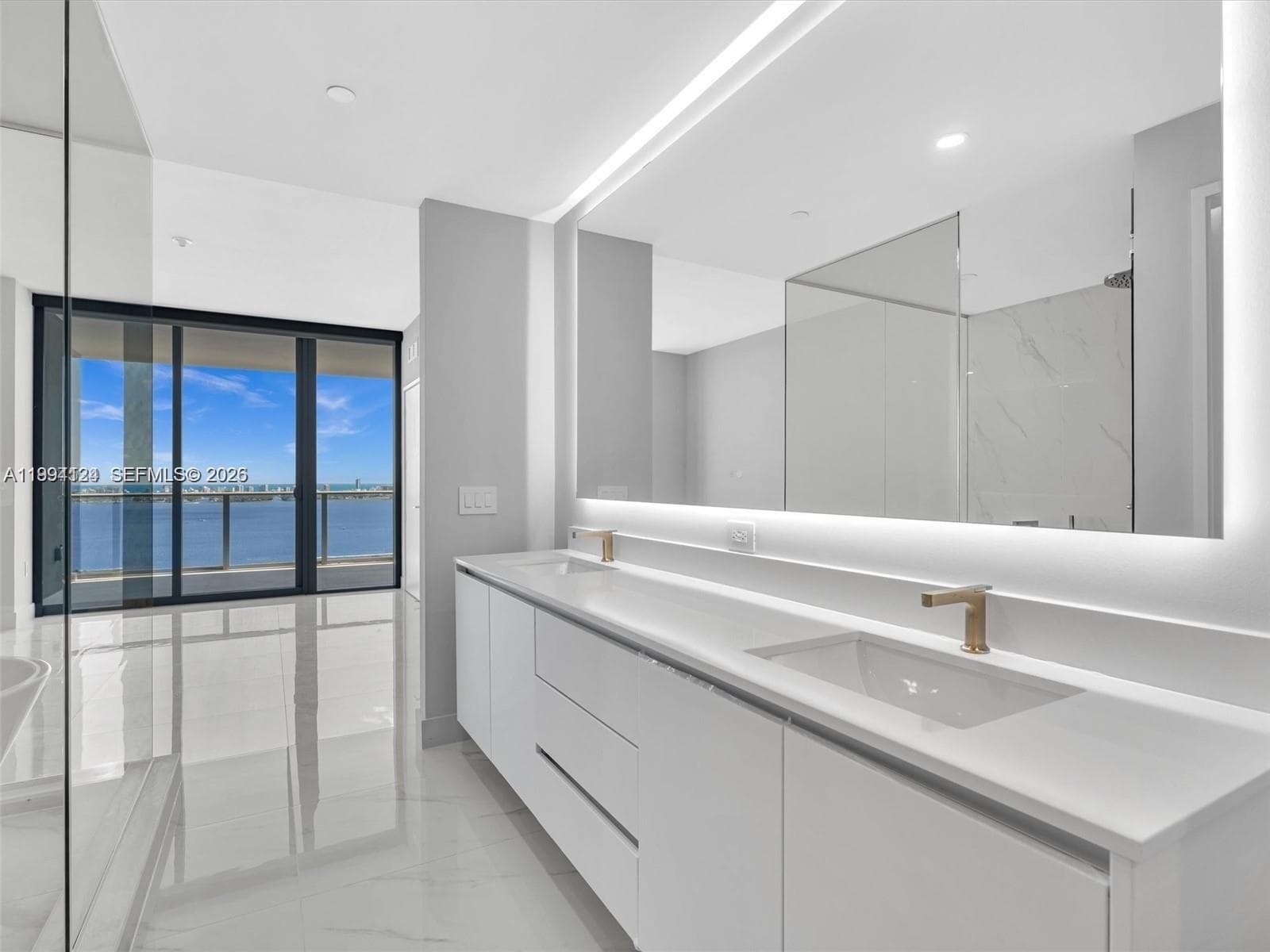 711 NE 23rd Ter # 3303, Miami FL 33137 — 34
