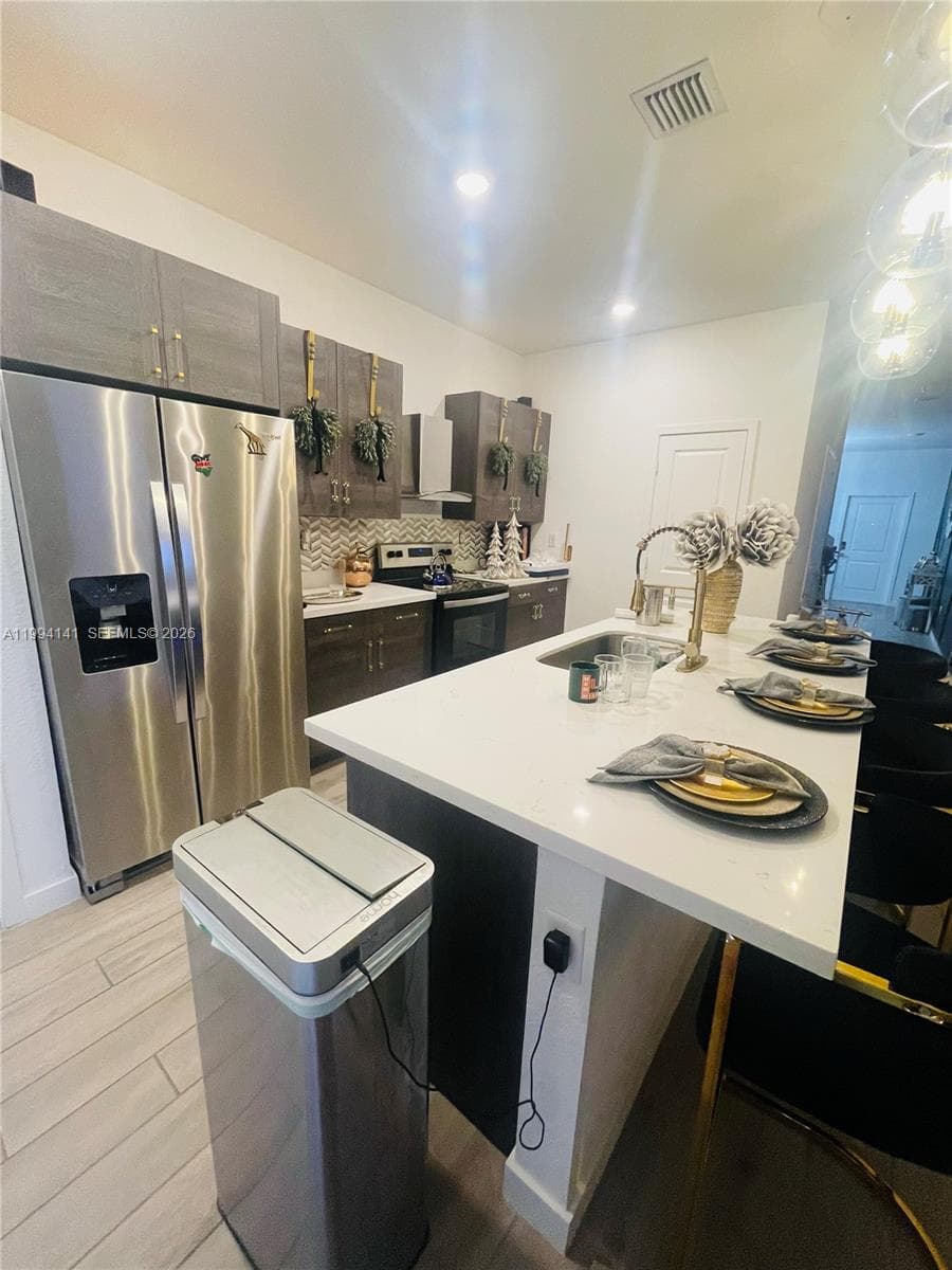 1766 SE 7th Ter, Homestead FL 33034 — 9