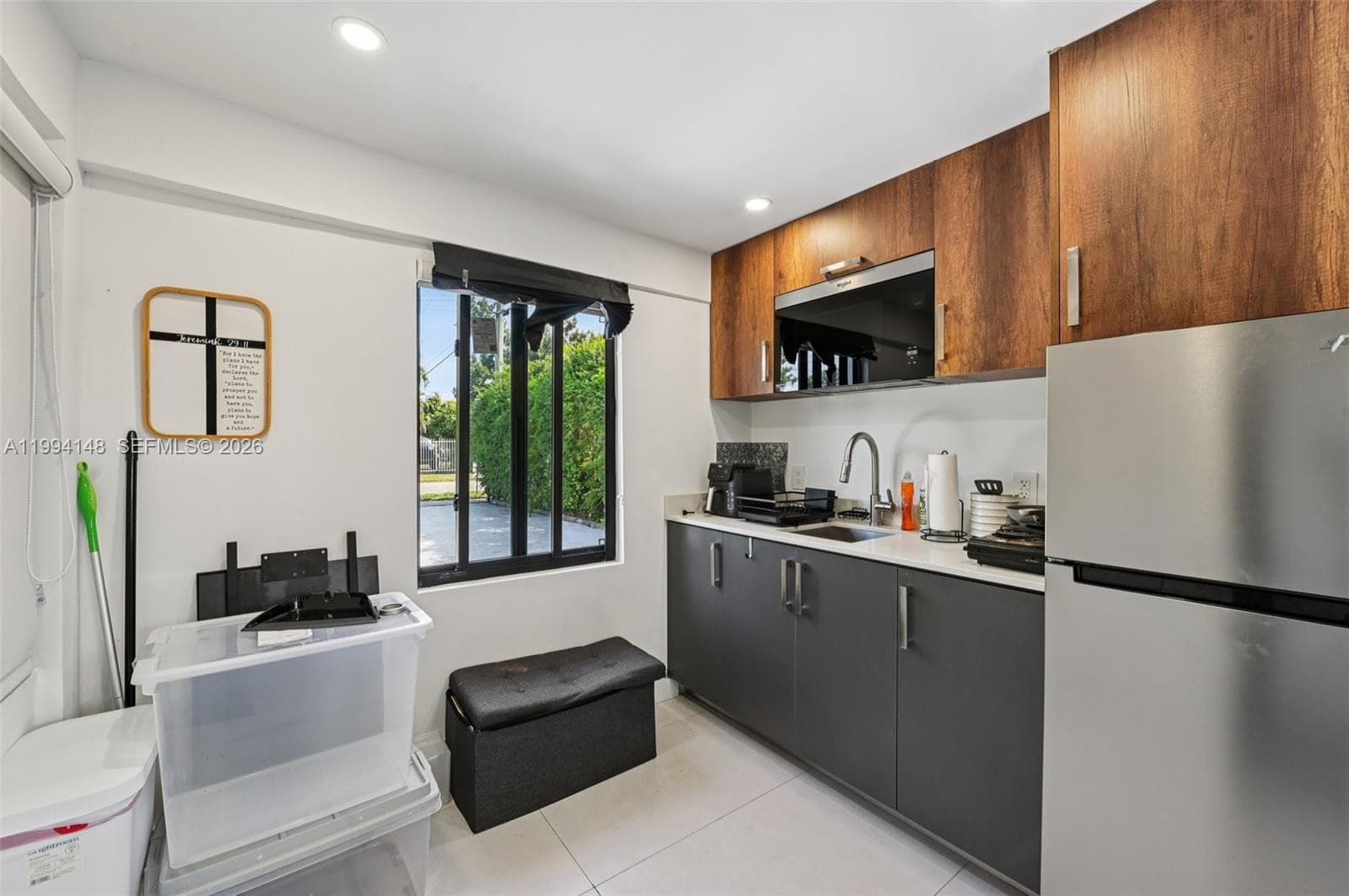 5152 SW 6th St, Miami FL 33134 — 6