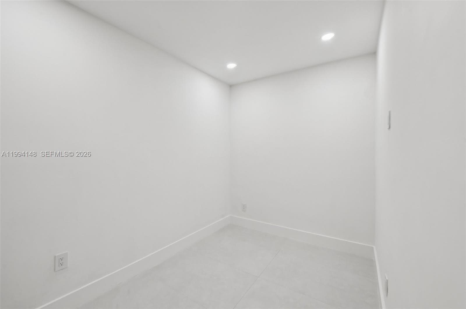 5152 SW 6th St, Miami FL 33134 — 30