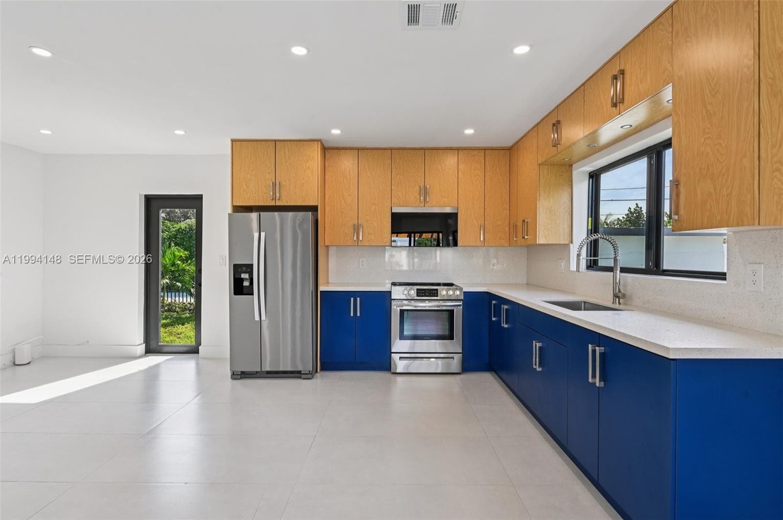 5152 SW 6th St, Miami FL 33134 — 38