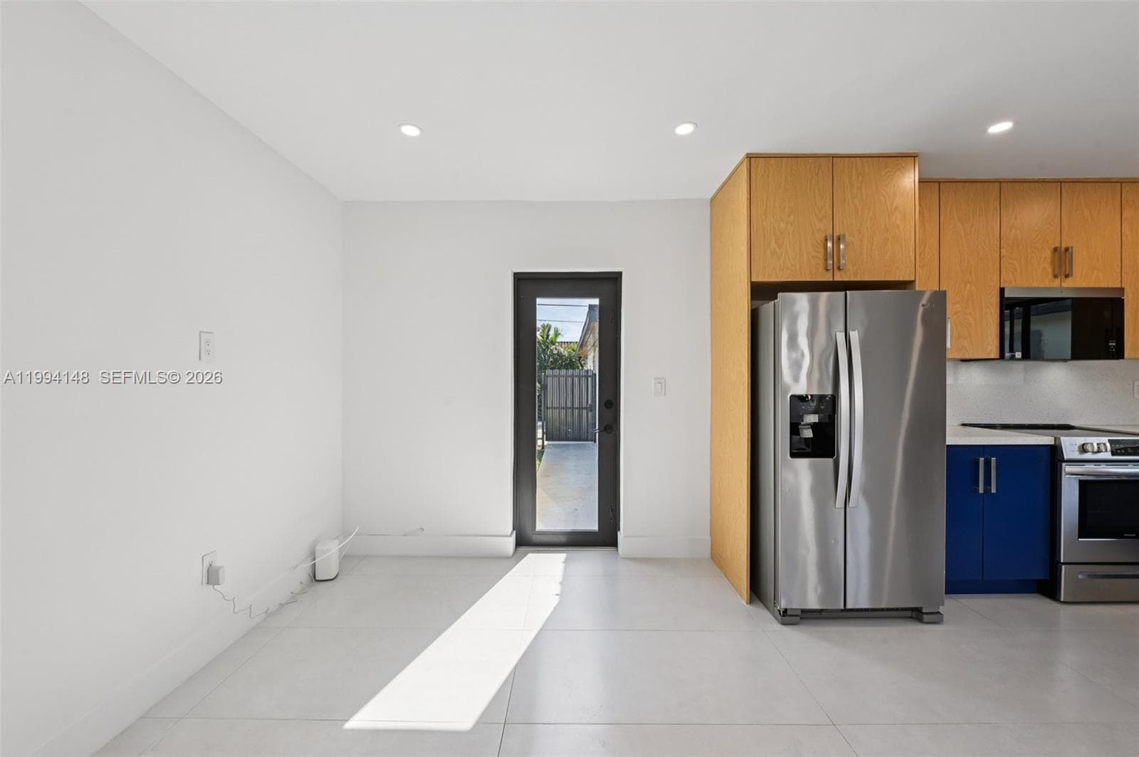 5152 SW 6th St, Miami FL 33134 — 37