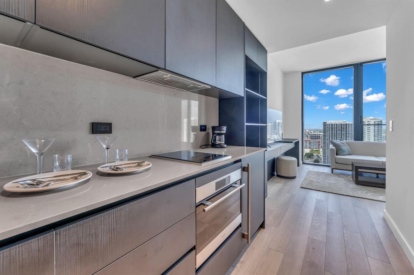 20 NE 11th Street # 3205, Miami FL 33132 — 9