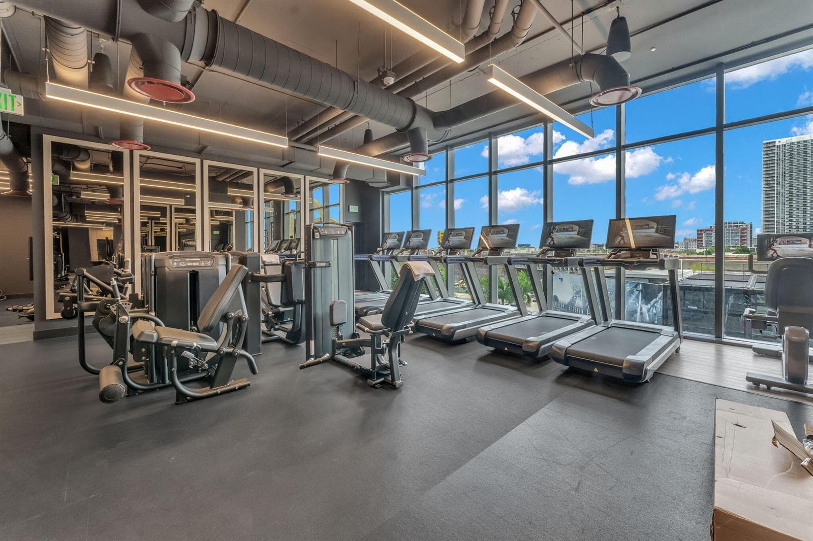 20 NE 11th Street # 3205, Miami FL 33132 — 18