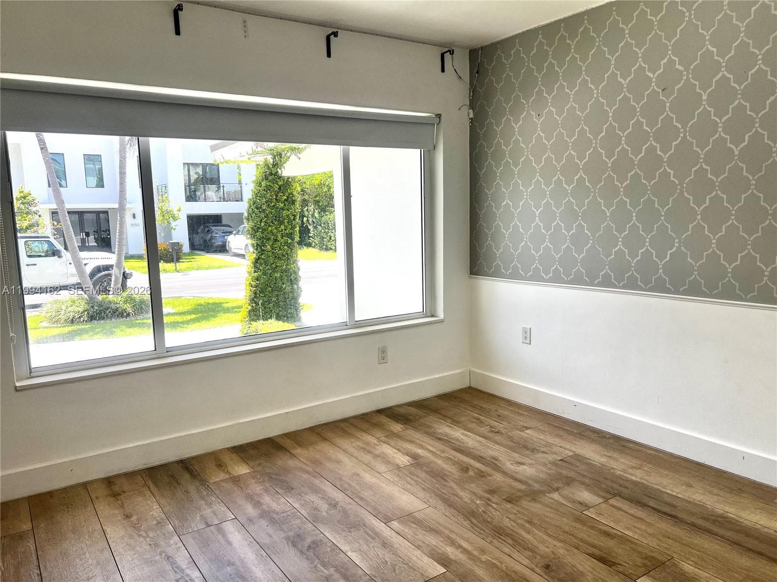 3551 E Glencoe St, Miami FL 33133 — 19