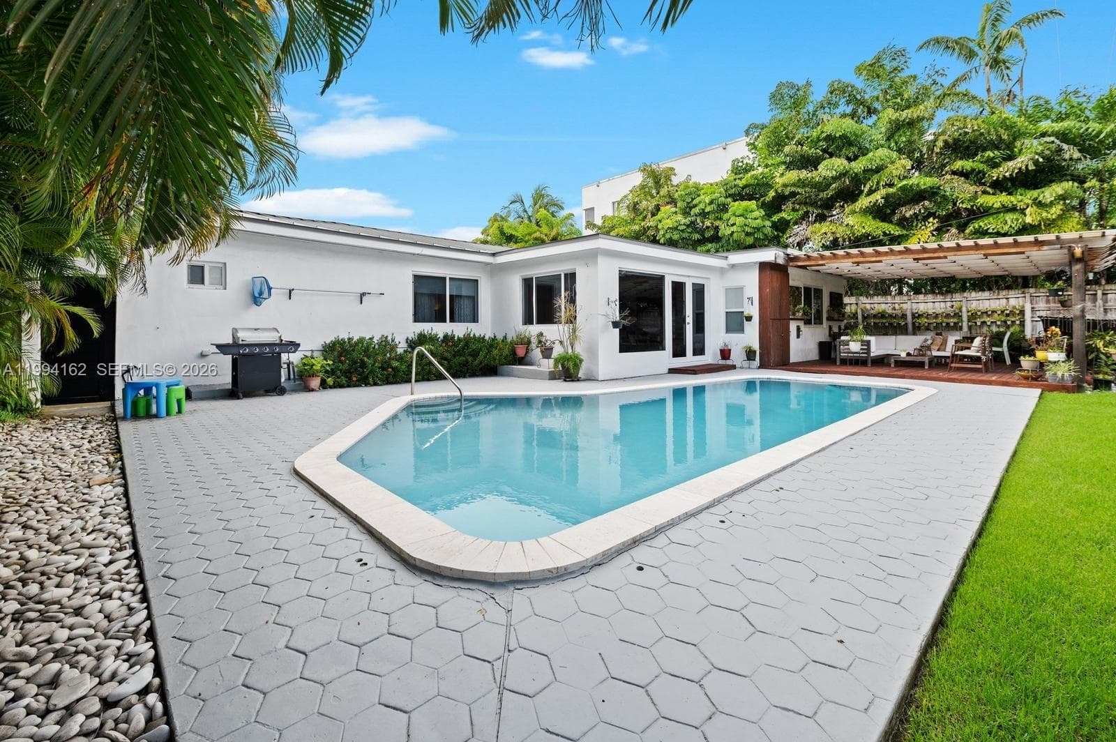 3551 E Glencoe St, Miami FL 33133 — 4