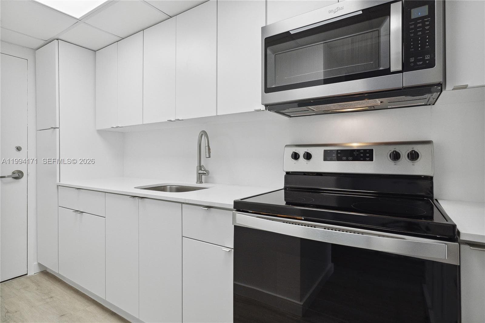 1200 West Ave # 528, Miami Beach FL 33139 — 7